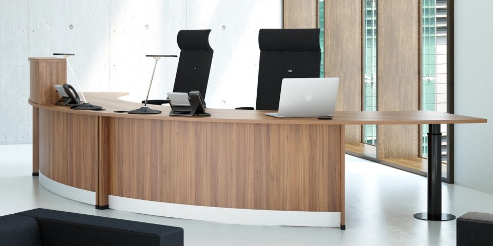 Linnea Reception Desks